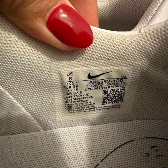 Nike AF1 - Picture 5 of 6